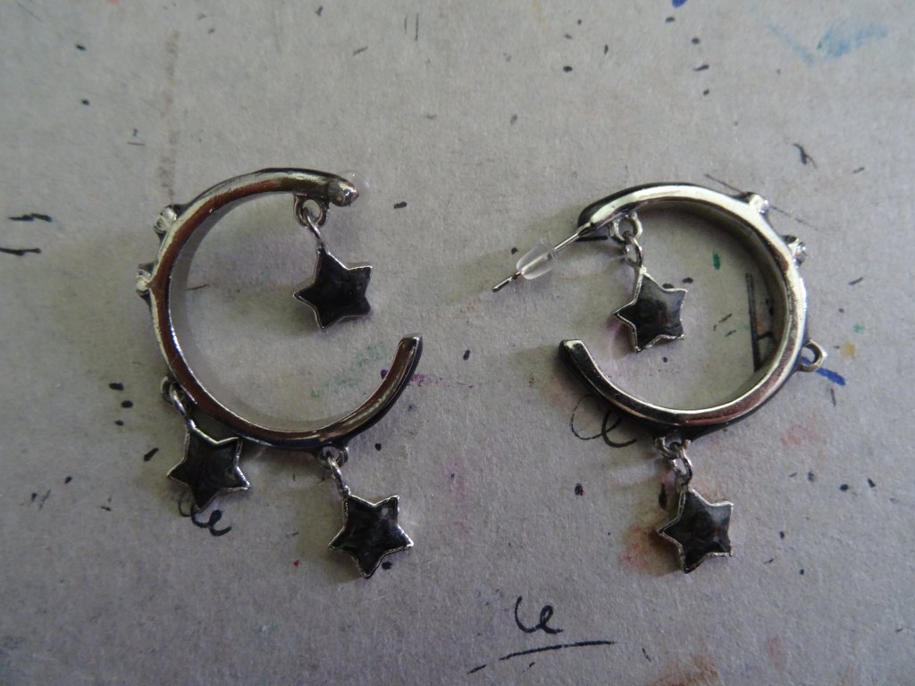Boucles d'oreilles avant