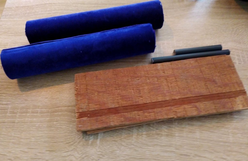 Matériel pour le présentoir