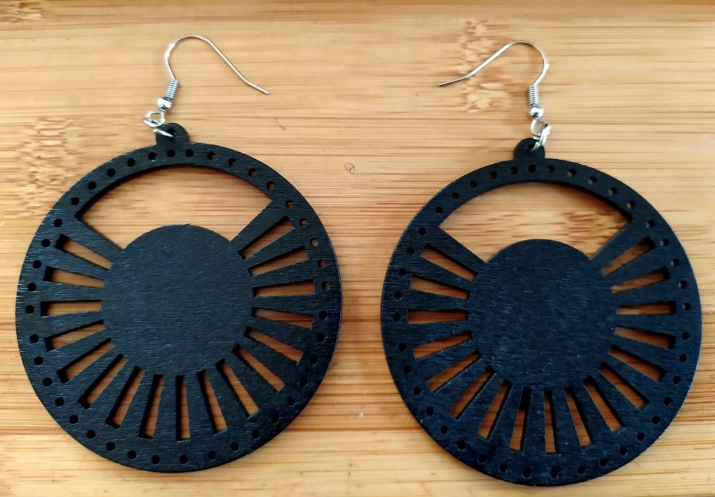 Boucles rondes bois noir avant 