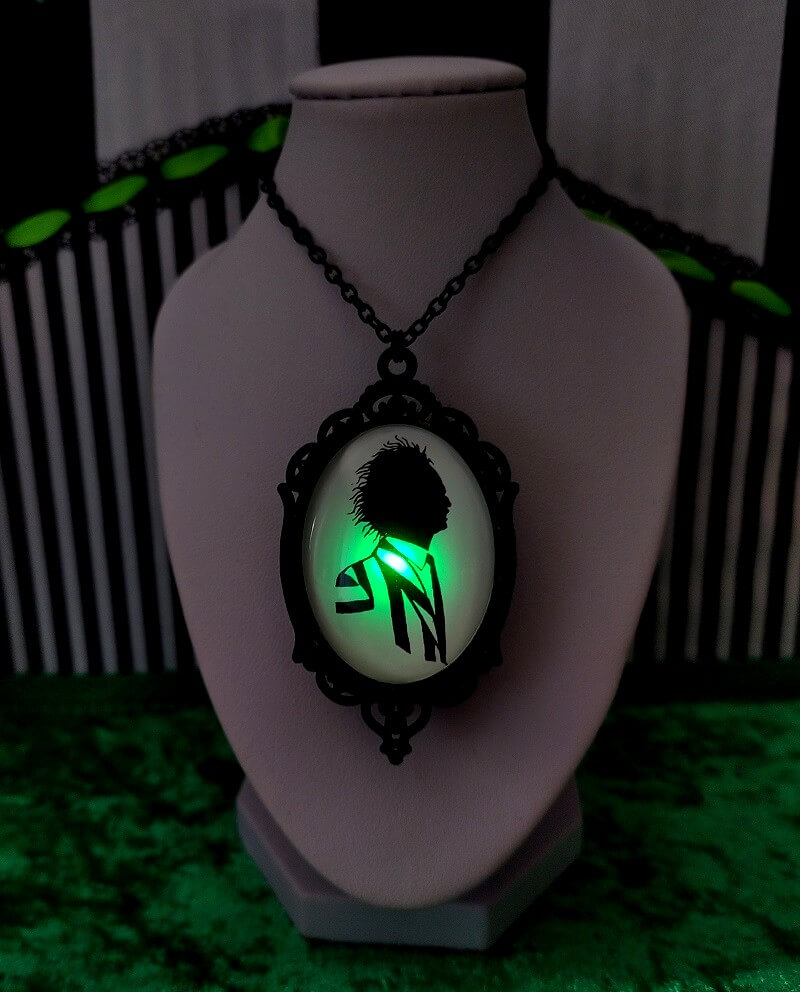 Collier lumineux Beetlejuice