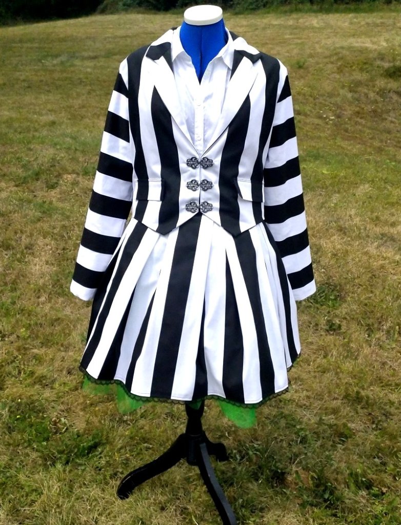 Ensemble jupe et veste Beetlejuice lolita