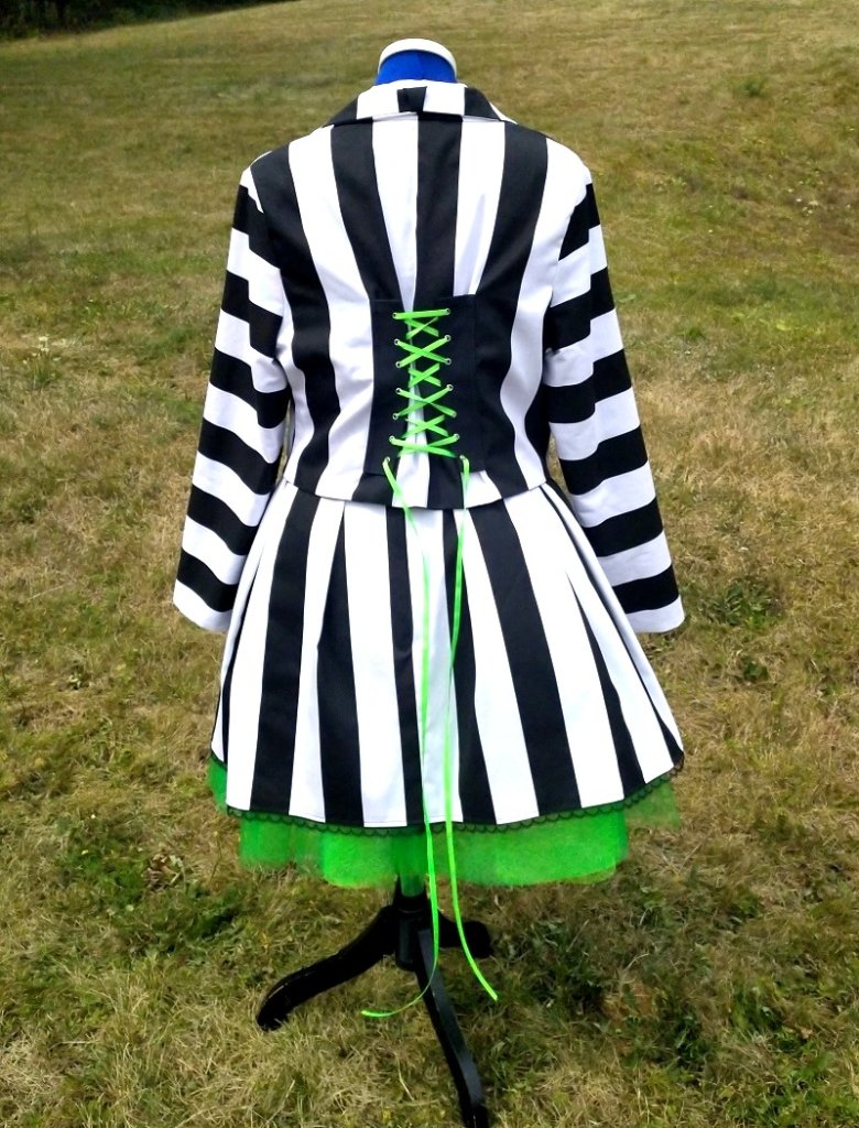Ensemble jupe et veste Beetlejuice lolita
