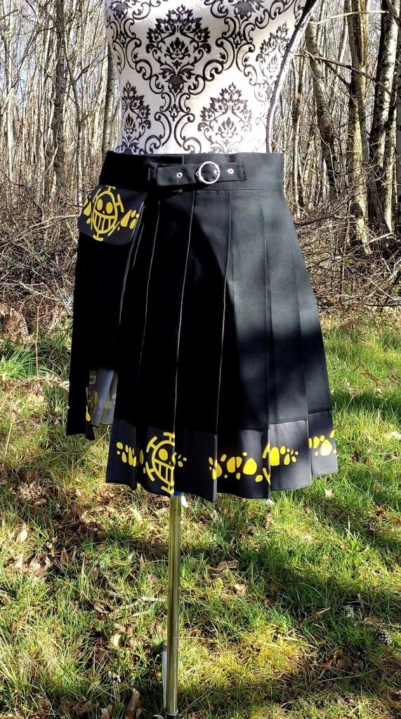 Jupe inspirée du logo des hearts pirates (One piece)